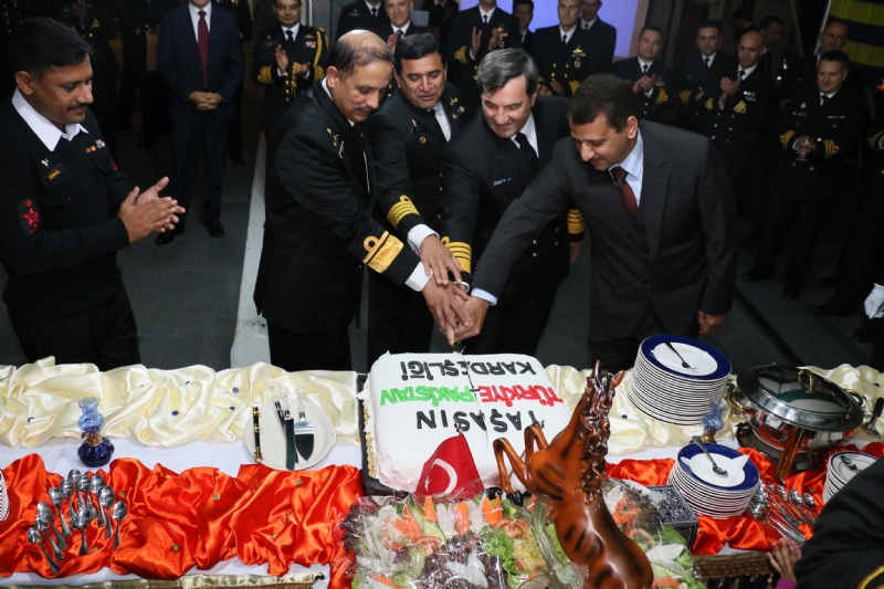 PNS Alamgir at Aksaz Naval Base to participate in Mavi Balina