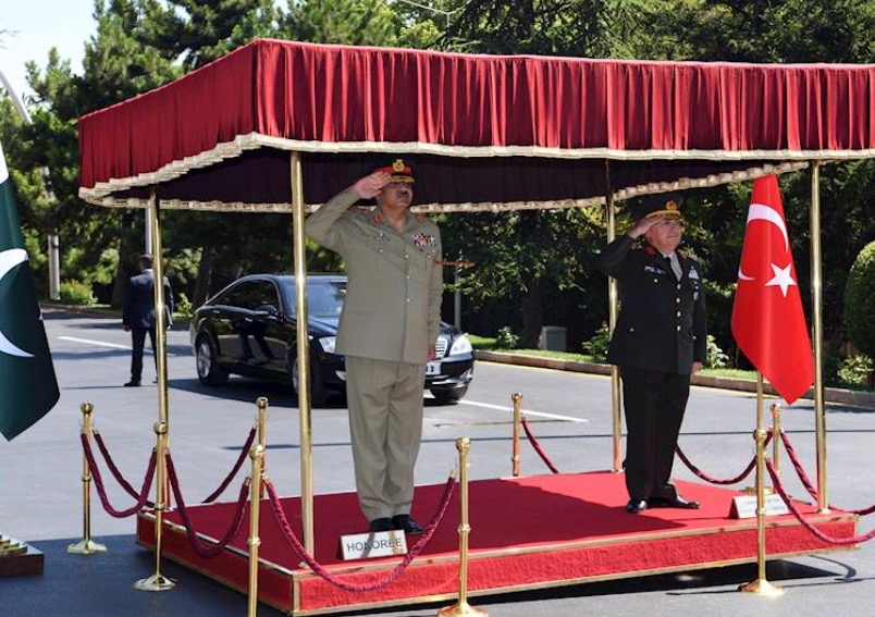 Pakistan’s top military commander visits Turkey to further strengthen defence ties