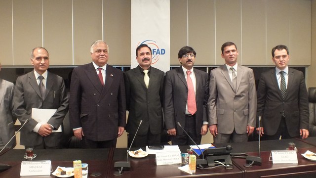 Pakistan-Turkey signs Letter of Intent - ERRA to construct Educational Facility for Van quake victims