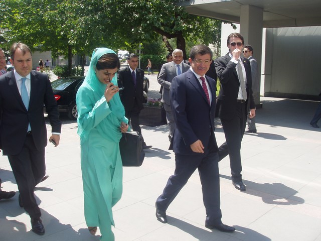 Pakistan Turkey Foreign Ministers Meet - Economic Relations to Match with Political Relations  - Khar
