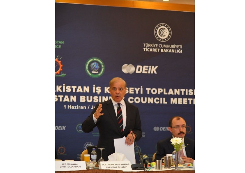 Prime Minister meets leading Turkish businessmen and investors in Ankara