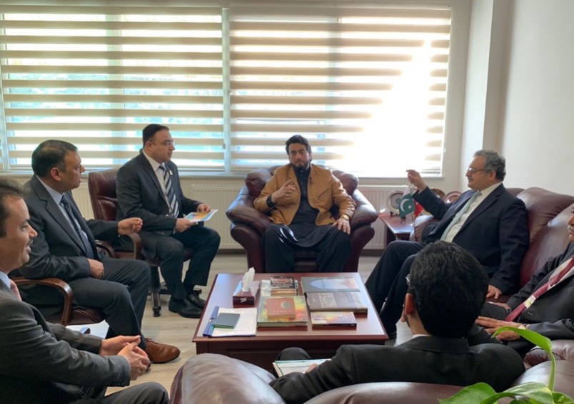 Minister of Interior to represent Pakistan in the 6th Ministerial Conference of the Budapest Process on Migration, meets counterpart, as well as President of the Religious Affairs of Turkey